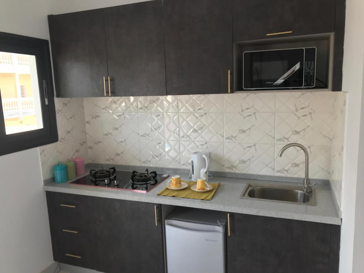 Mica Apartments Serrekunda Esterno foto